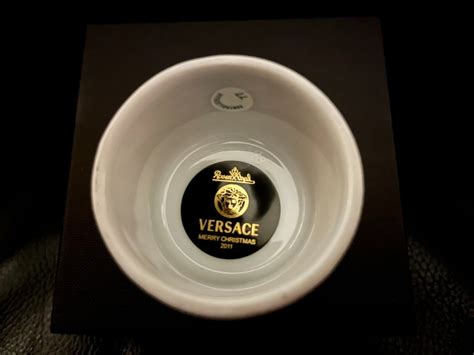 Versace's 'Merry Christmas' Vintage Limited Edition 7.25  